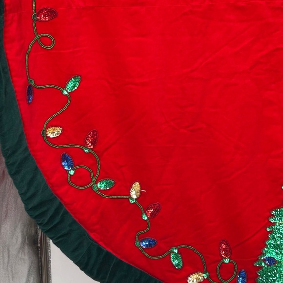 Vintage Christmas Tree Skirt Red Velvet Sequin Lights Tree Ornament Star 56 " - Picture 4 of 13